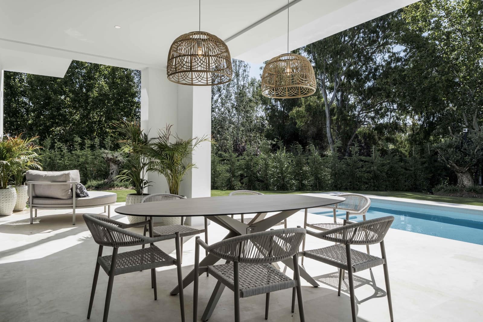 4 soveværelse Villa til salg i New Golden Mile med swimmingpool garage - € 1.995.000 (Ref: 8764935)