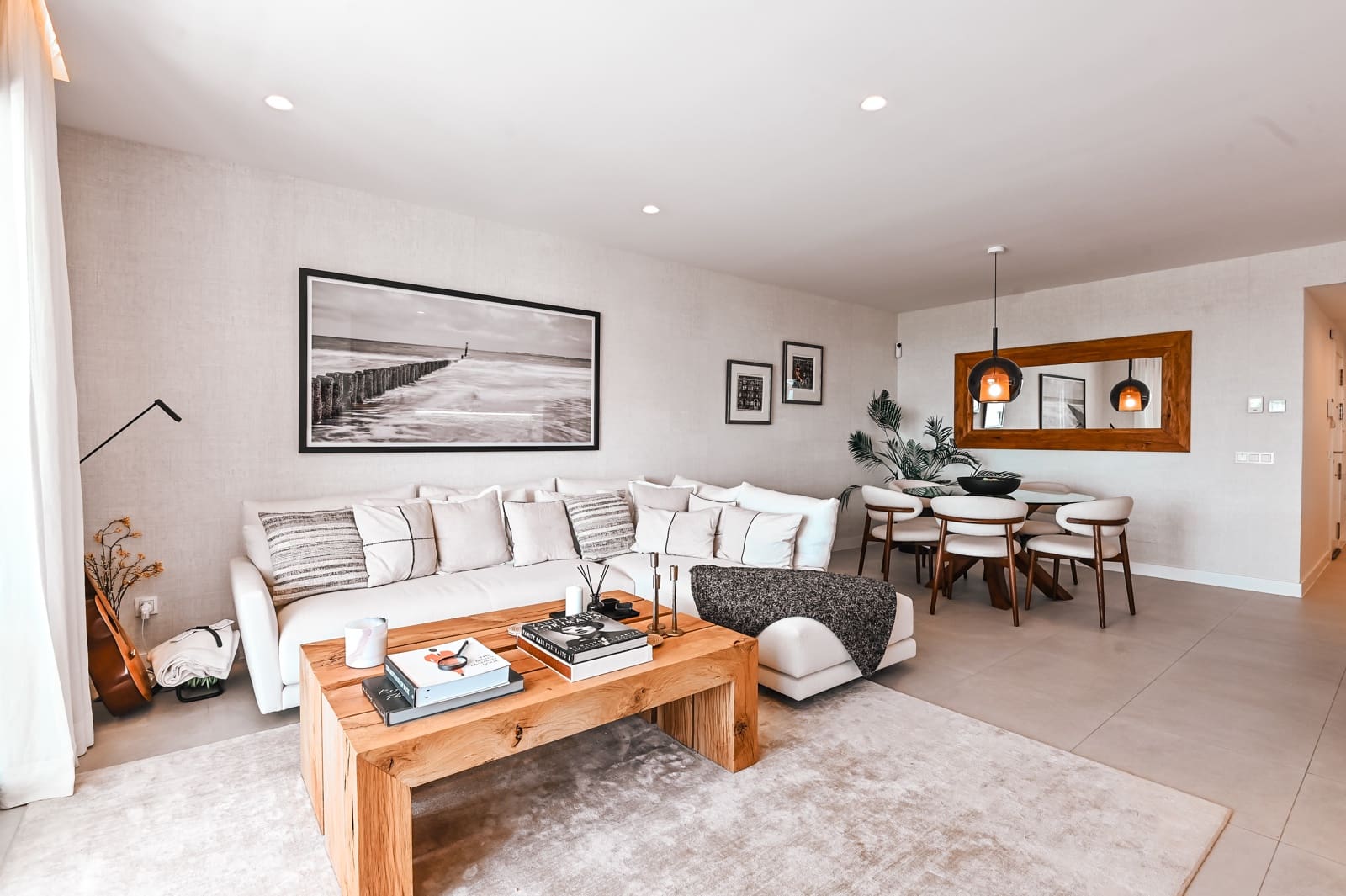 3 bedroom Apartment for sale in Estepona with pool garage - € 785,000 (Ref: 9107410)