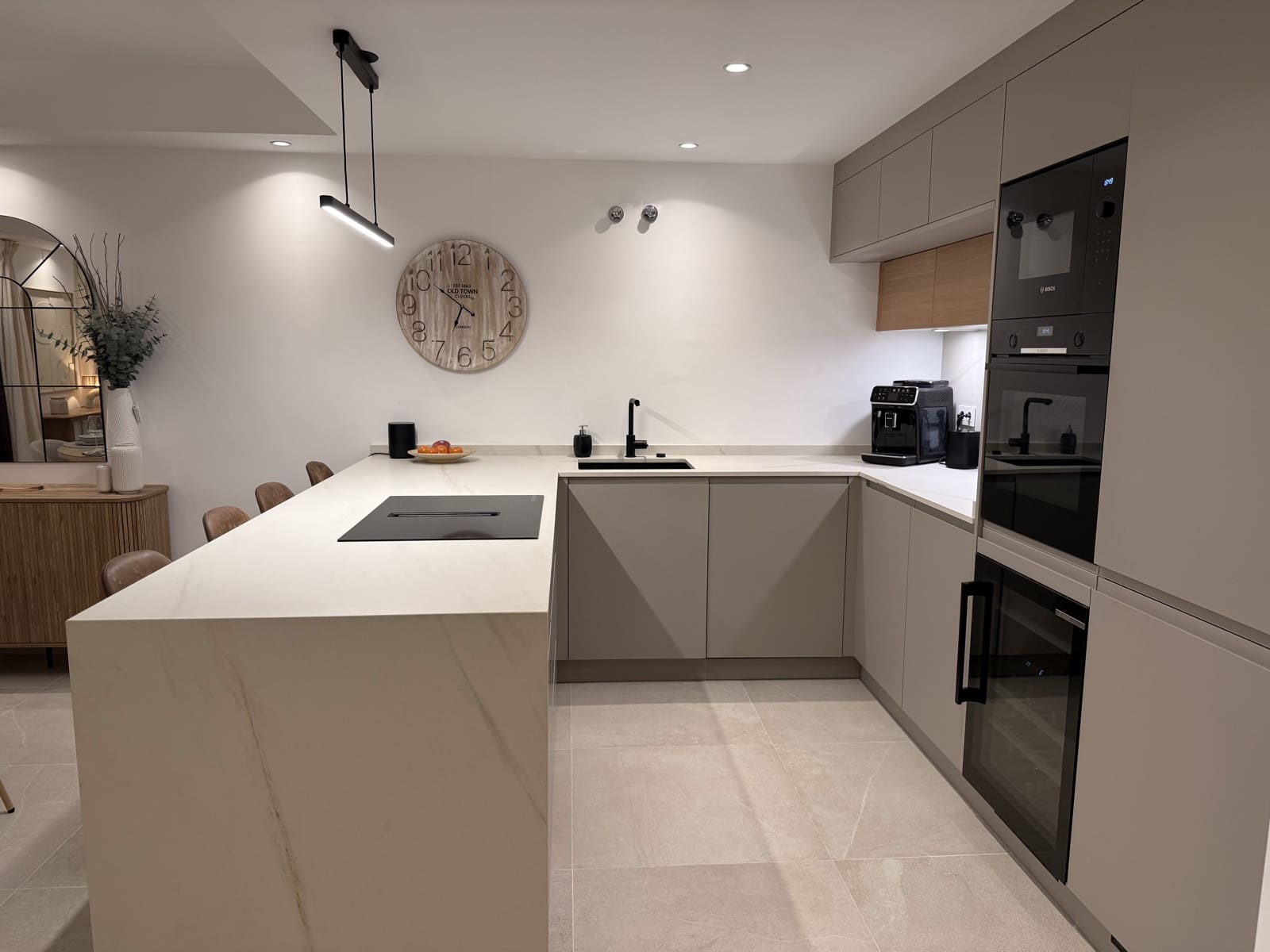 Casa de 4 habitaciones en Estepona en venta con piscina garaje - 795.000 € (Ref: 9566527)