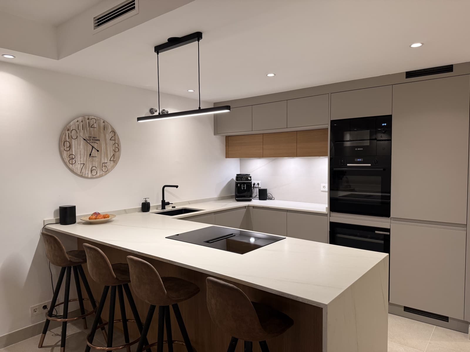 Casa de 4 habitaciones en Estepona en venta con piscina garaje - 795.000 € (Ref: 9566527)