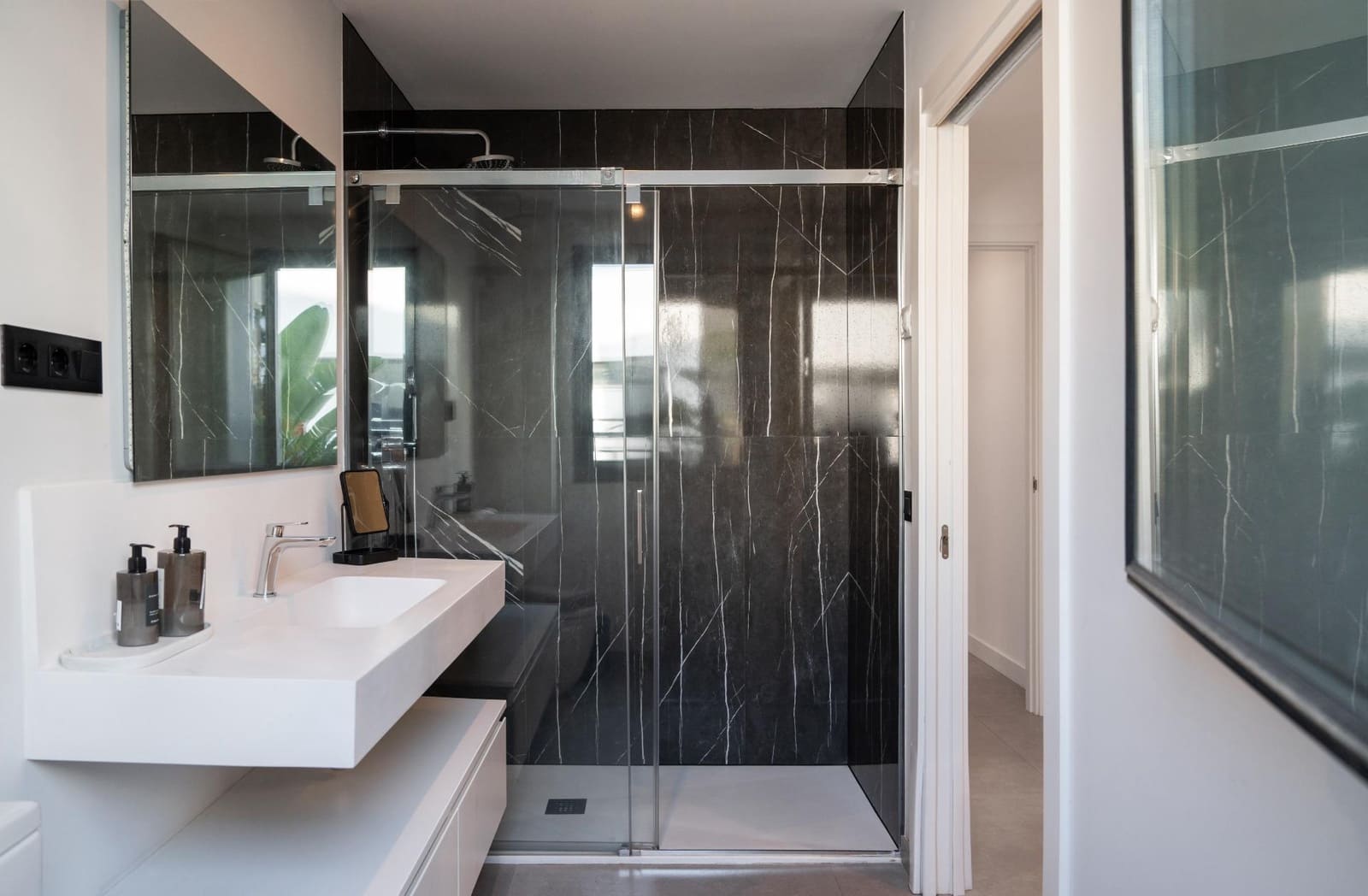 3 slaapkamer Appartement te koop in Estepona - € 750.000 (Ref: 9722589)