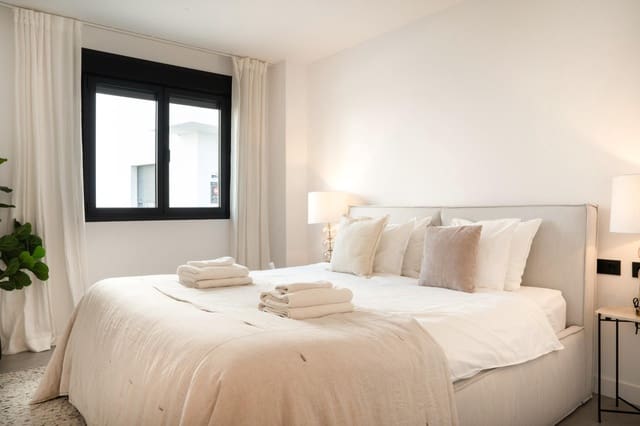 3 chambre Appartement à vendre à Altos de Estepona, Estepona - 750 000 € (Ref: 9722589)