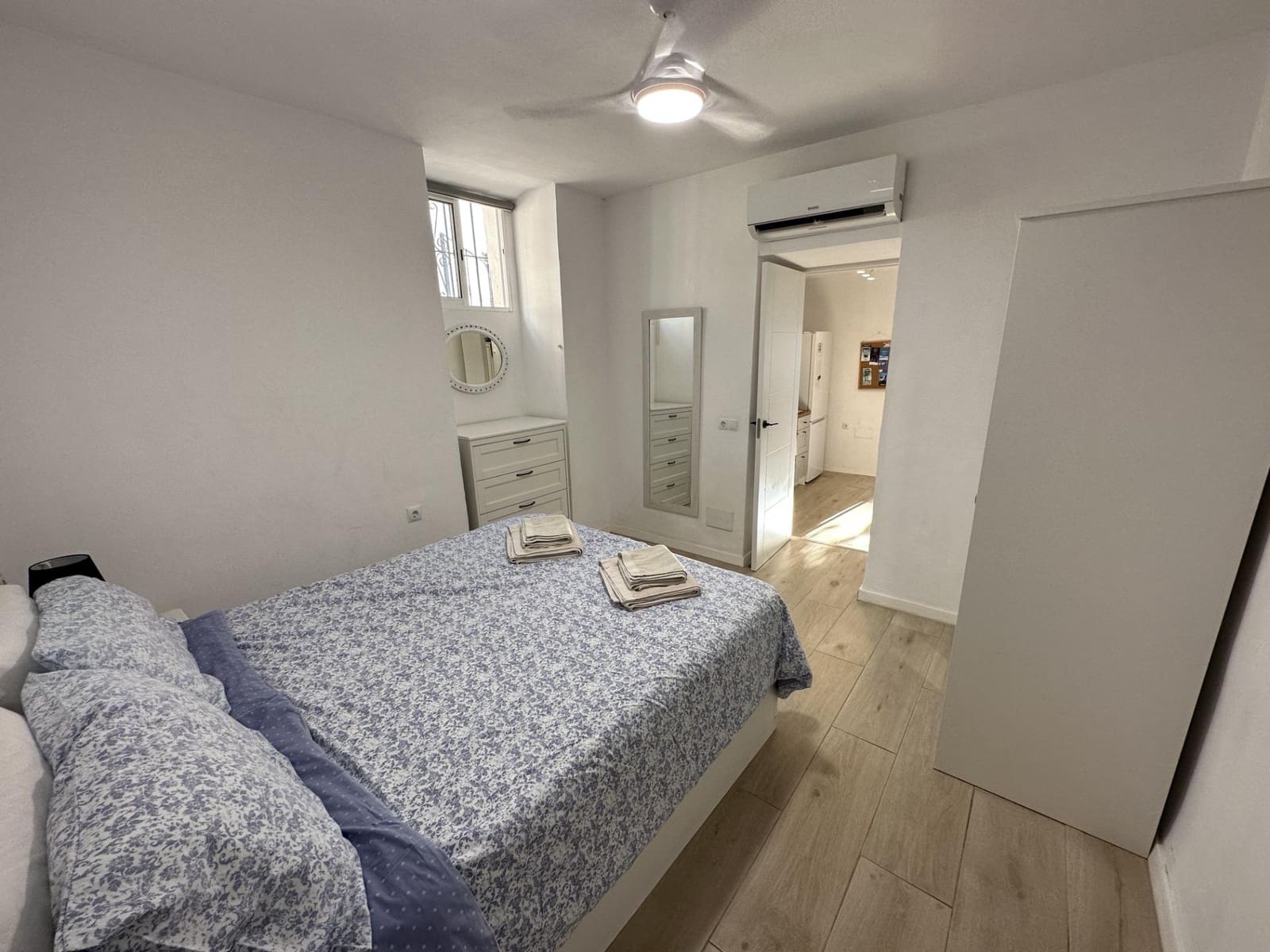 1 sovrum Lägenhet till salu i Estepona - 250 000 € (Ref: 9722591)