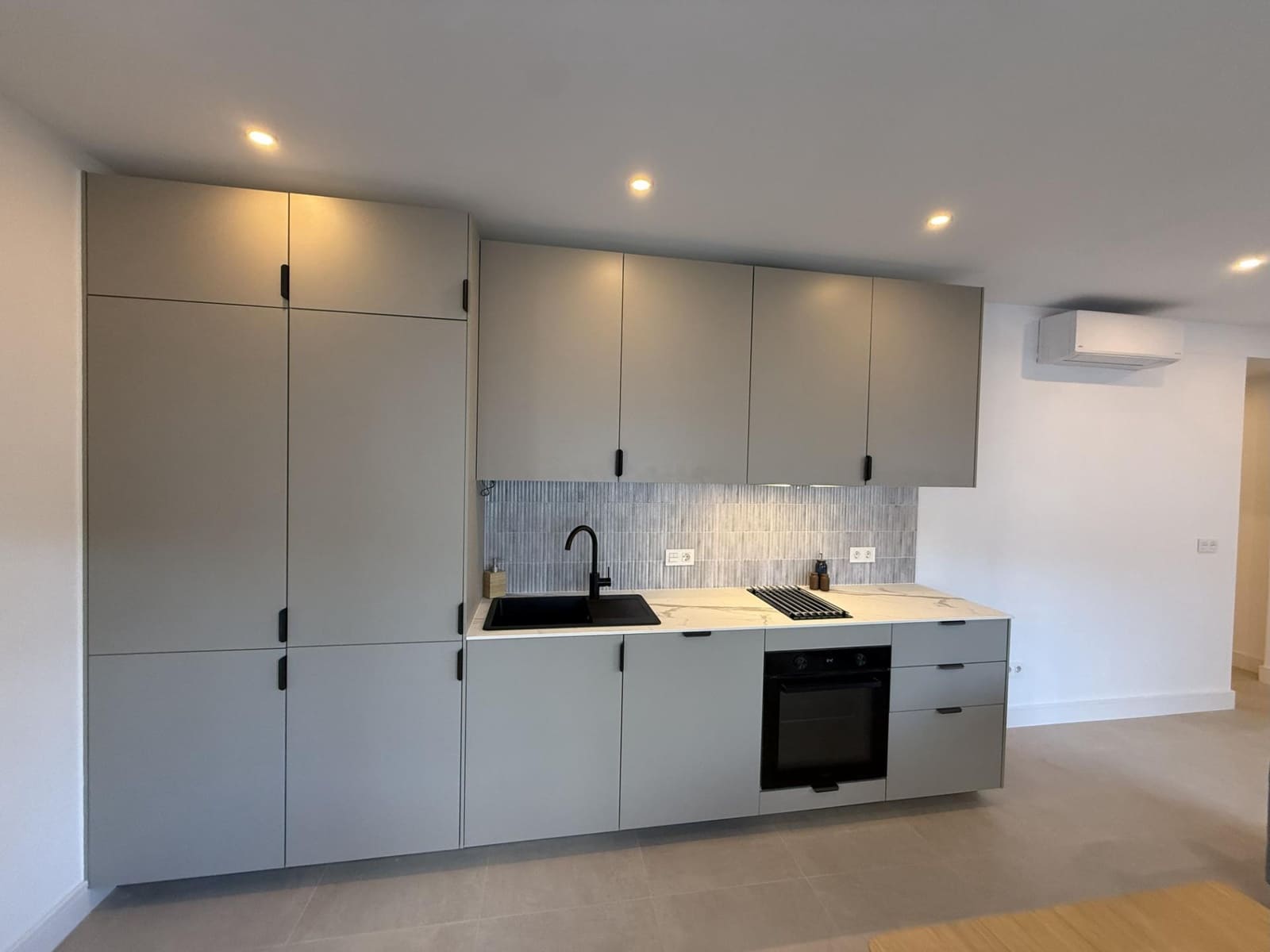 2 sovrum Lägenhet till salu i Estepona - 395 000 € (Ref: 9722592)