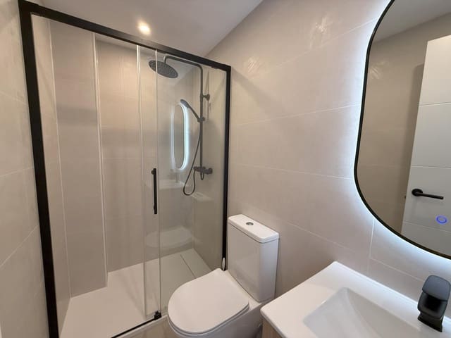 2 bedroom Apartment for sale in Estepona - € 395,000 (Ref: 9722592)