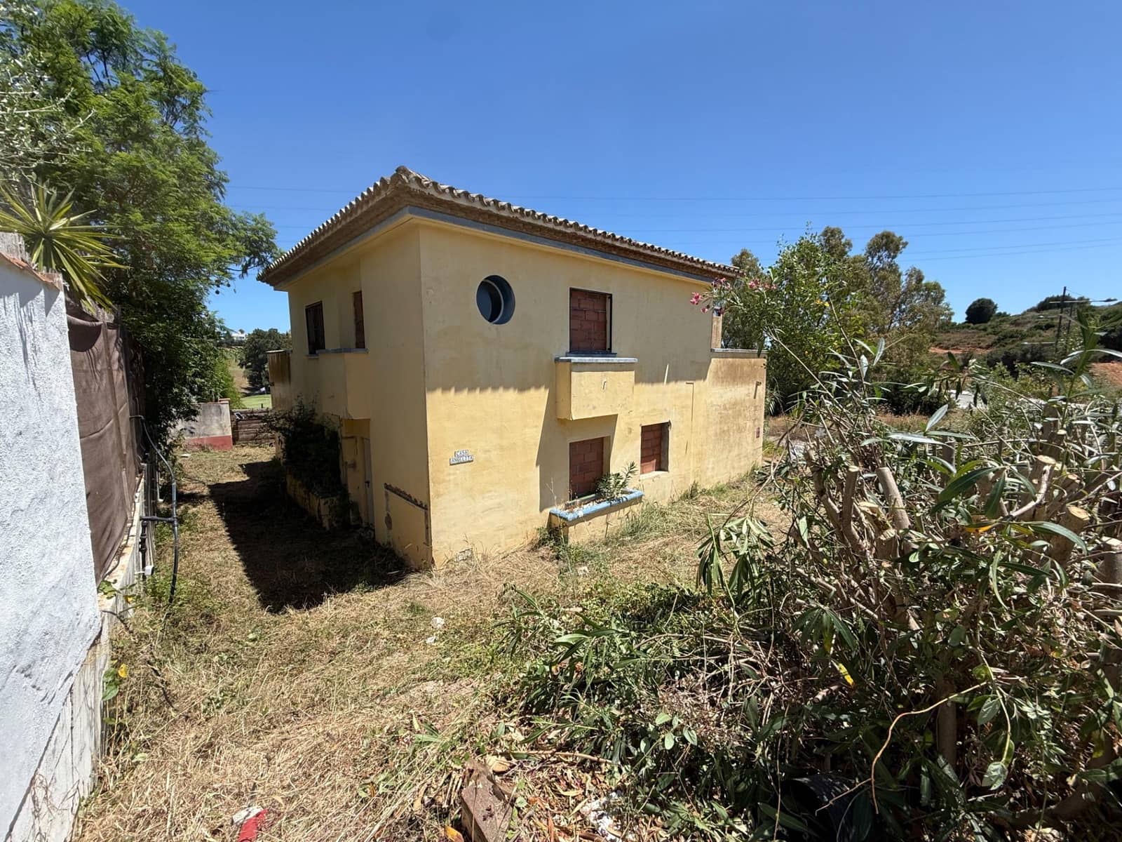 3 Zimmer Villa zu verkaufen in Estepona - 650.000 € (Ref: 9722593)