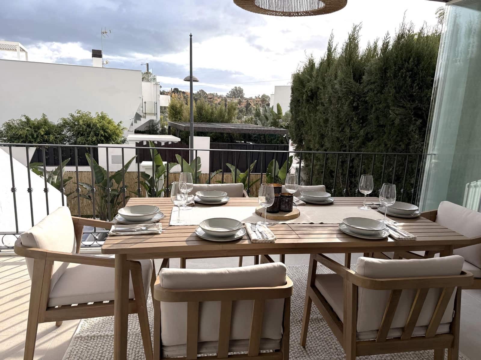 4 soveværelse Rækkehus til salg i Estepona med swimmingpool - € 795.000 (Ref: 9722594)