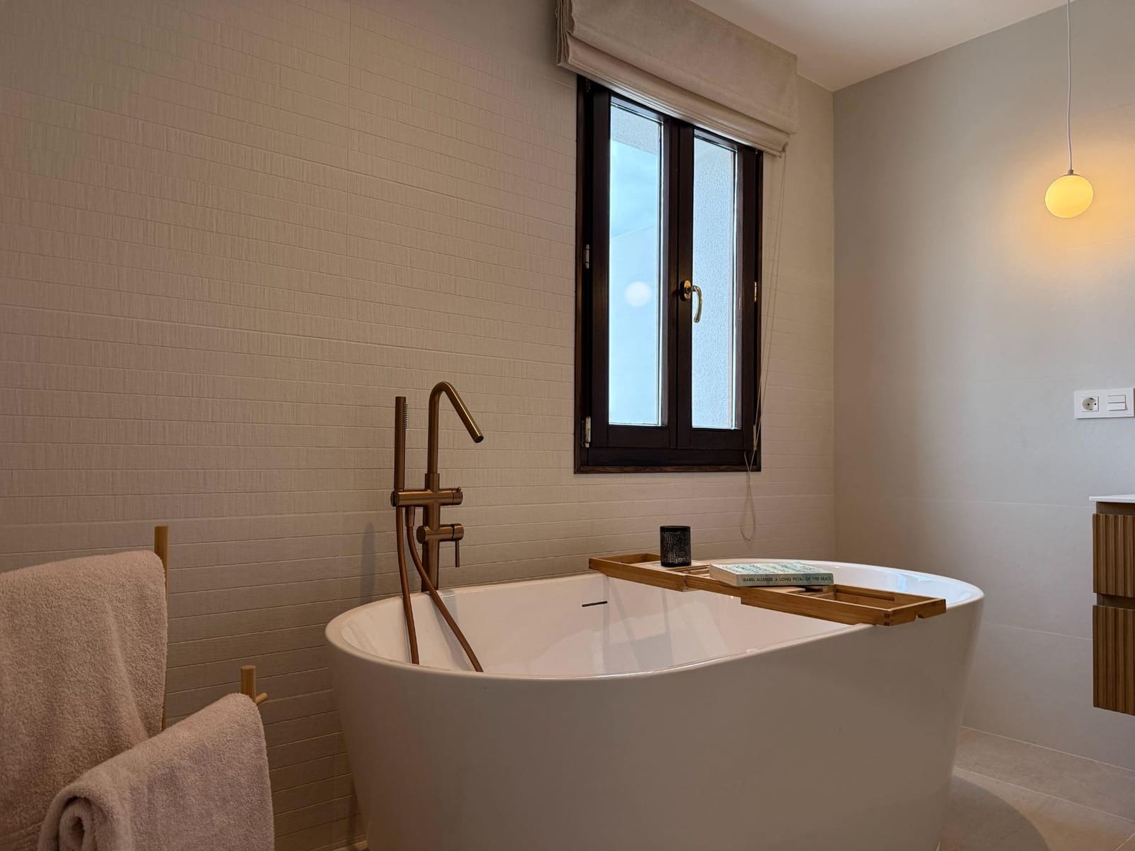 4 soveværelse Rækkehus til salg i Estepona med swimmingpool - € 795.000 (Ref: 9722594)