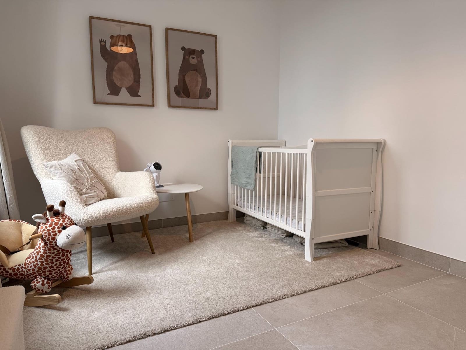 4 soveværelse Rækkehus til salg i Estepona med swimmingpool - € 795.000 (Ref: 9722594)