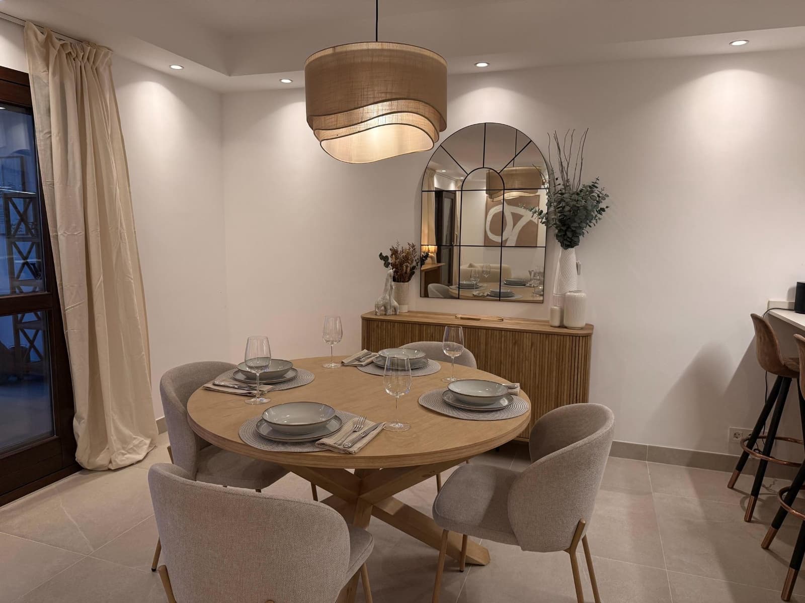 4 soveværelse Rækkehus til salg i Estepona med swimmingpool - € 795.000 (Ref: 9722594)