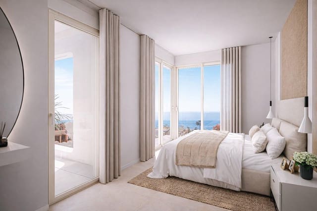 3 bedroom Penthouse for sale in Buenas Noches, Estepona with garage - € 1,180,000 (Ref: 9730259)