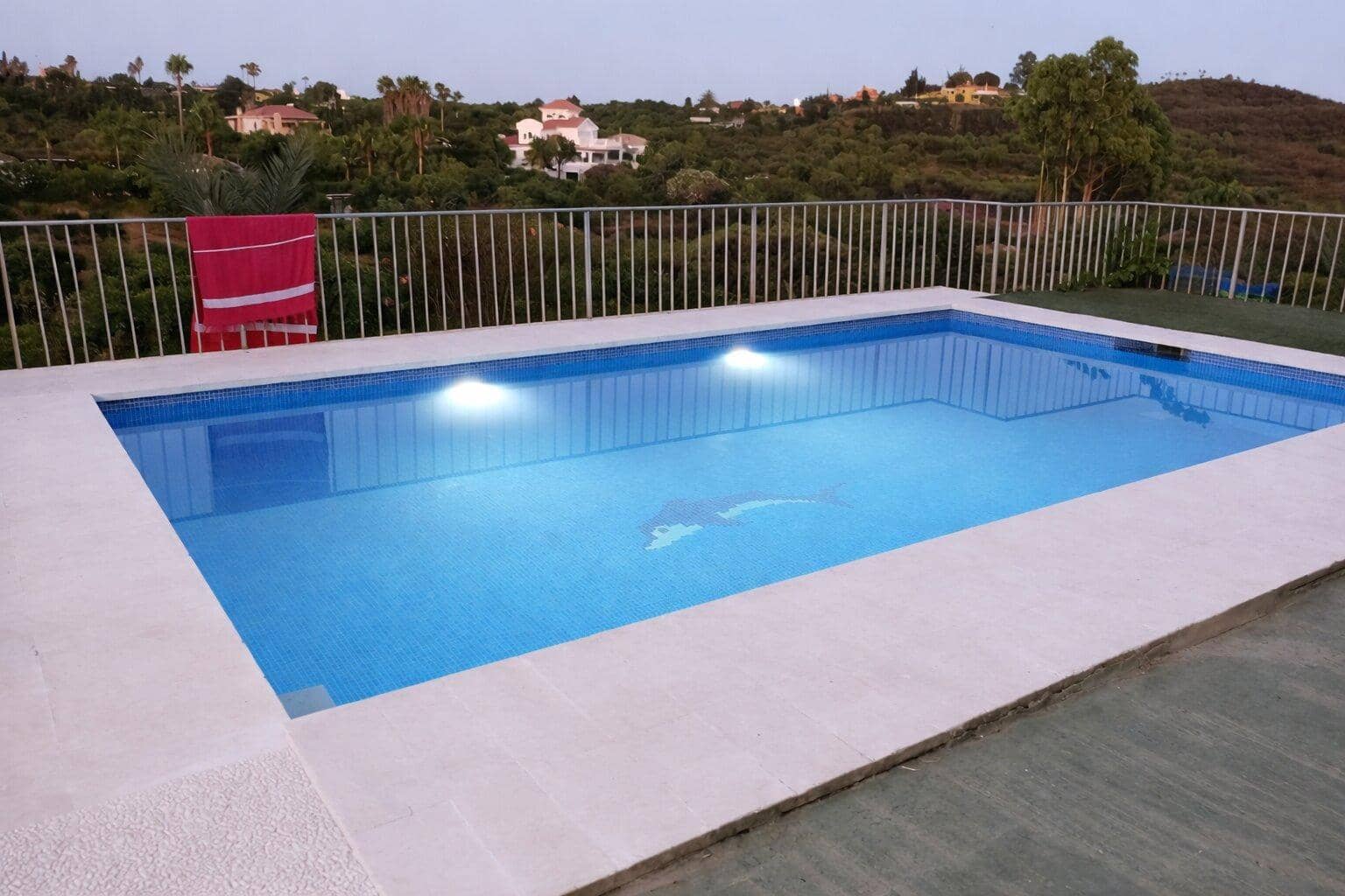 2 slaapkamer Finca/Landhuis te koop in El Padron met zwembad - € 367.500 (Ref: 9732136)