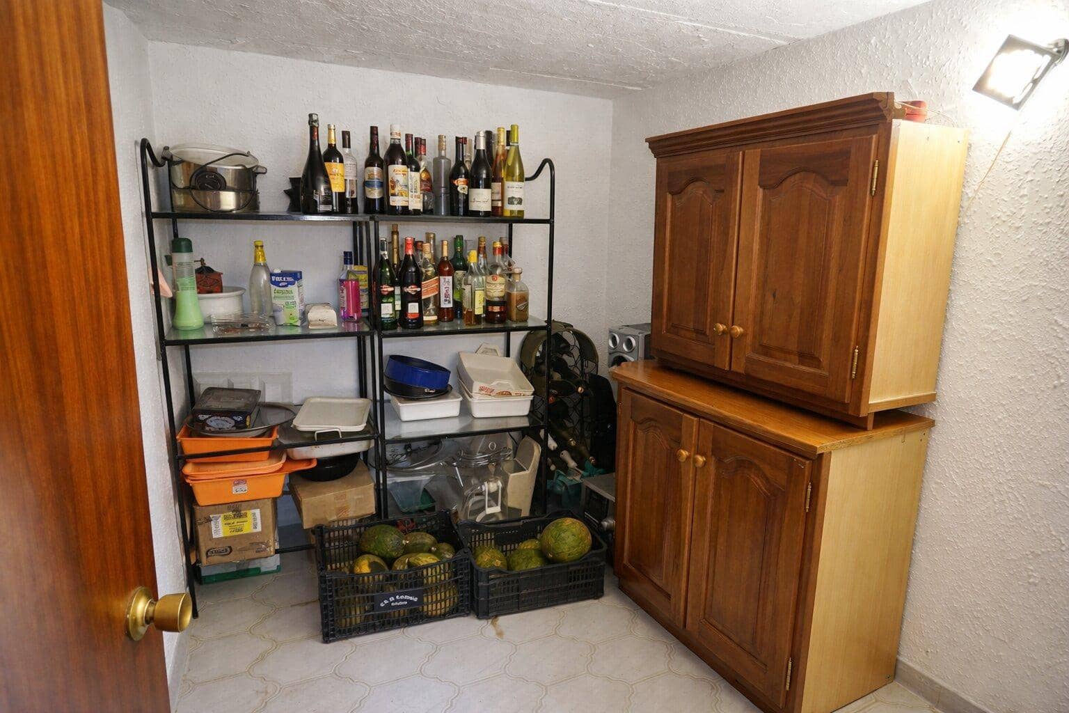 2 slaapkamer Finca/Landhuis te koop in El Padron met zwembad - € 367.500 (Ref: 9732136)
