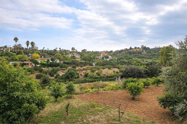 2 slaapkamer Finca/Landhuis te koop in El Padrón, Estepona met zwembad - € 367.500 (Ref: 9732136)