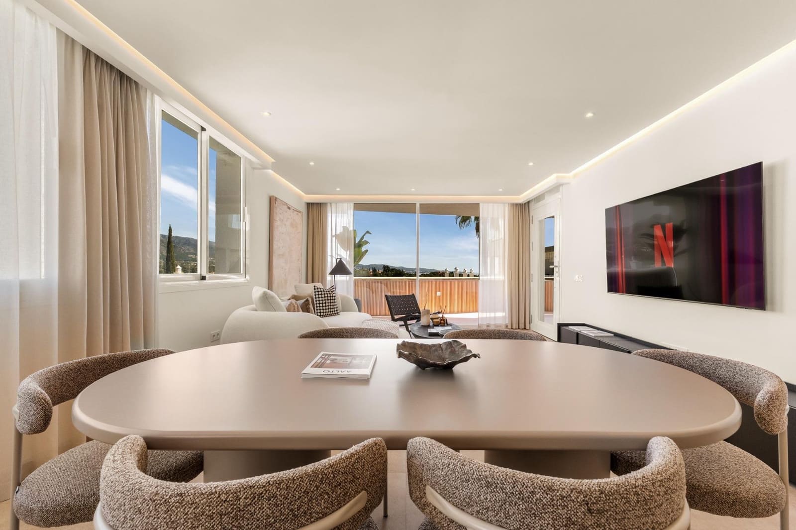 2 quarto Apartamento para venda em Nueva Andalucia com piscina - 690 000 € (Ref: 9758977)