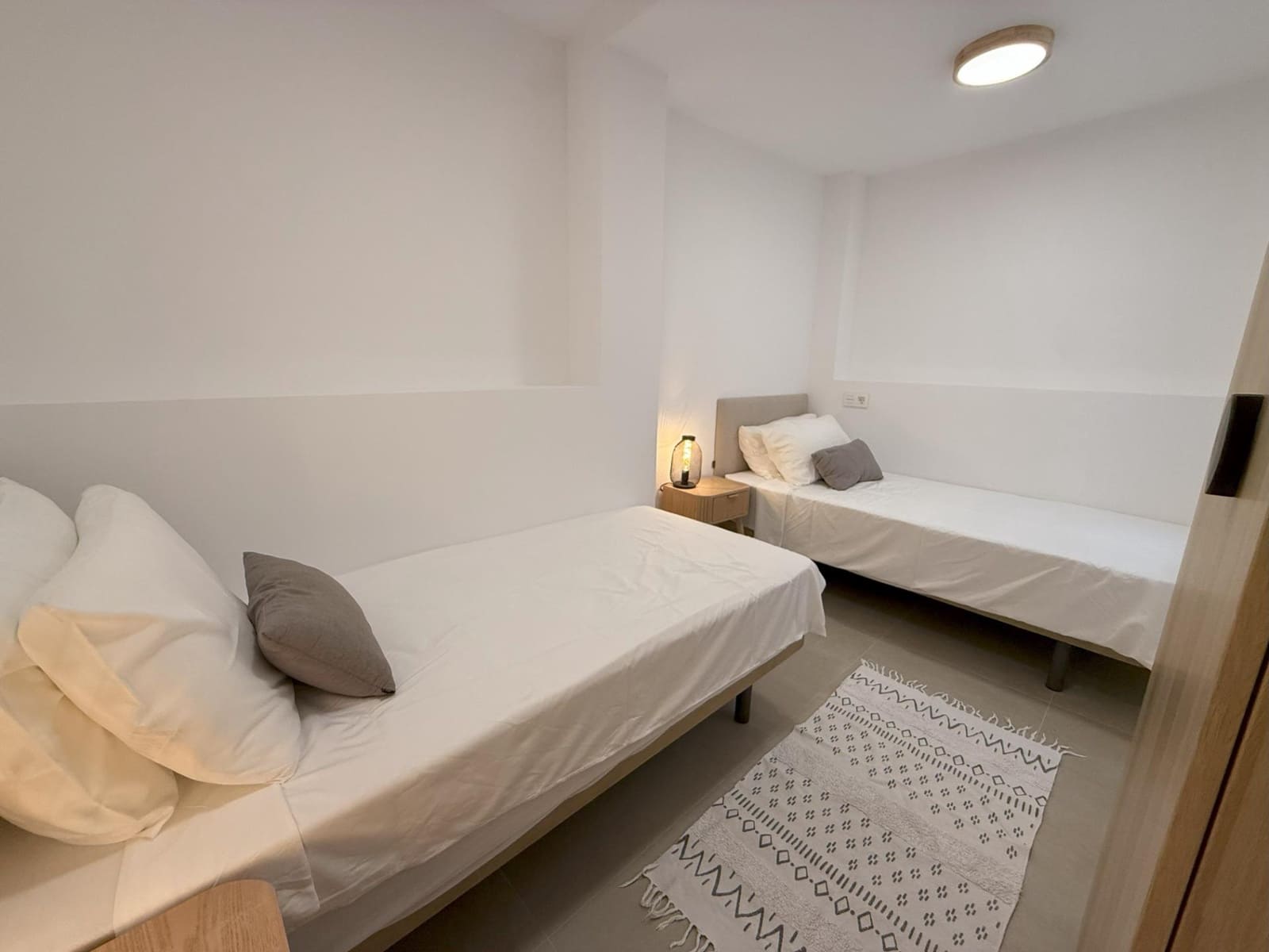 2 bedroom Apartment for holiday rental in Estepona - € 1,050 (Ref: 9758978)