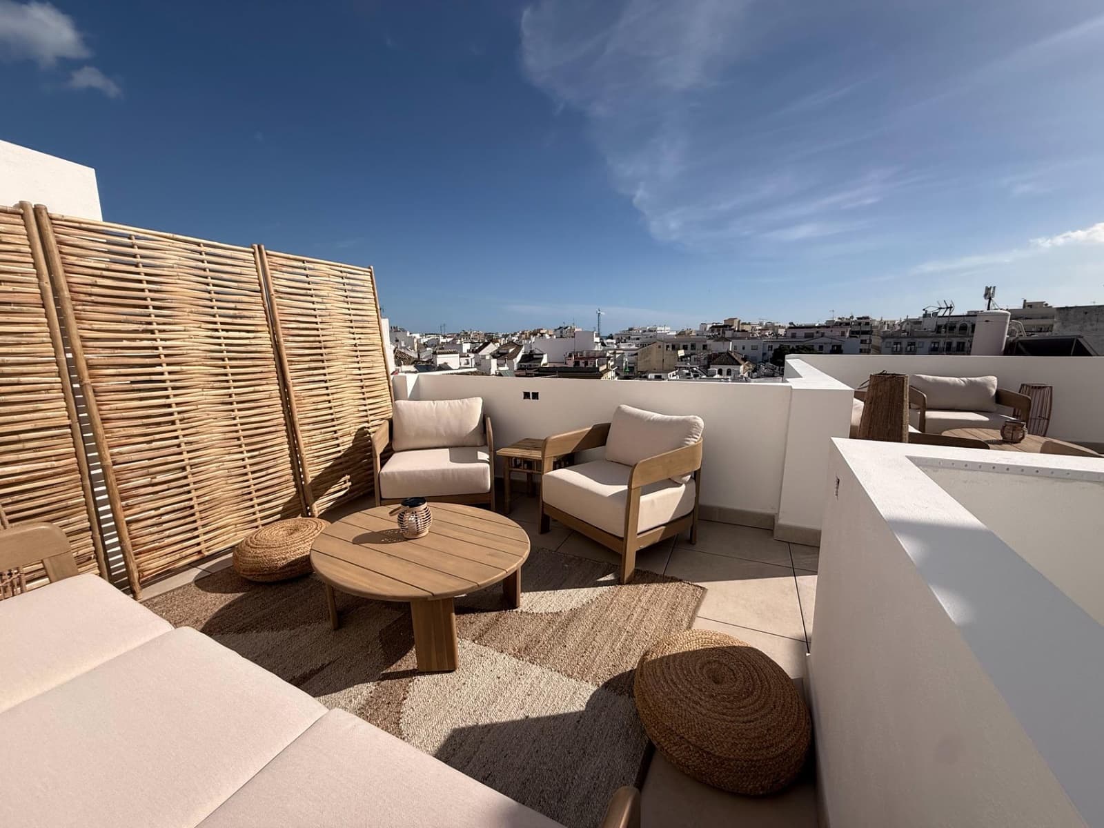 2 bedroom Apartment for holiday rental in Estepona - € 1,050 (Ref: 9758978)