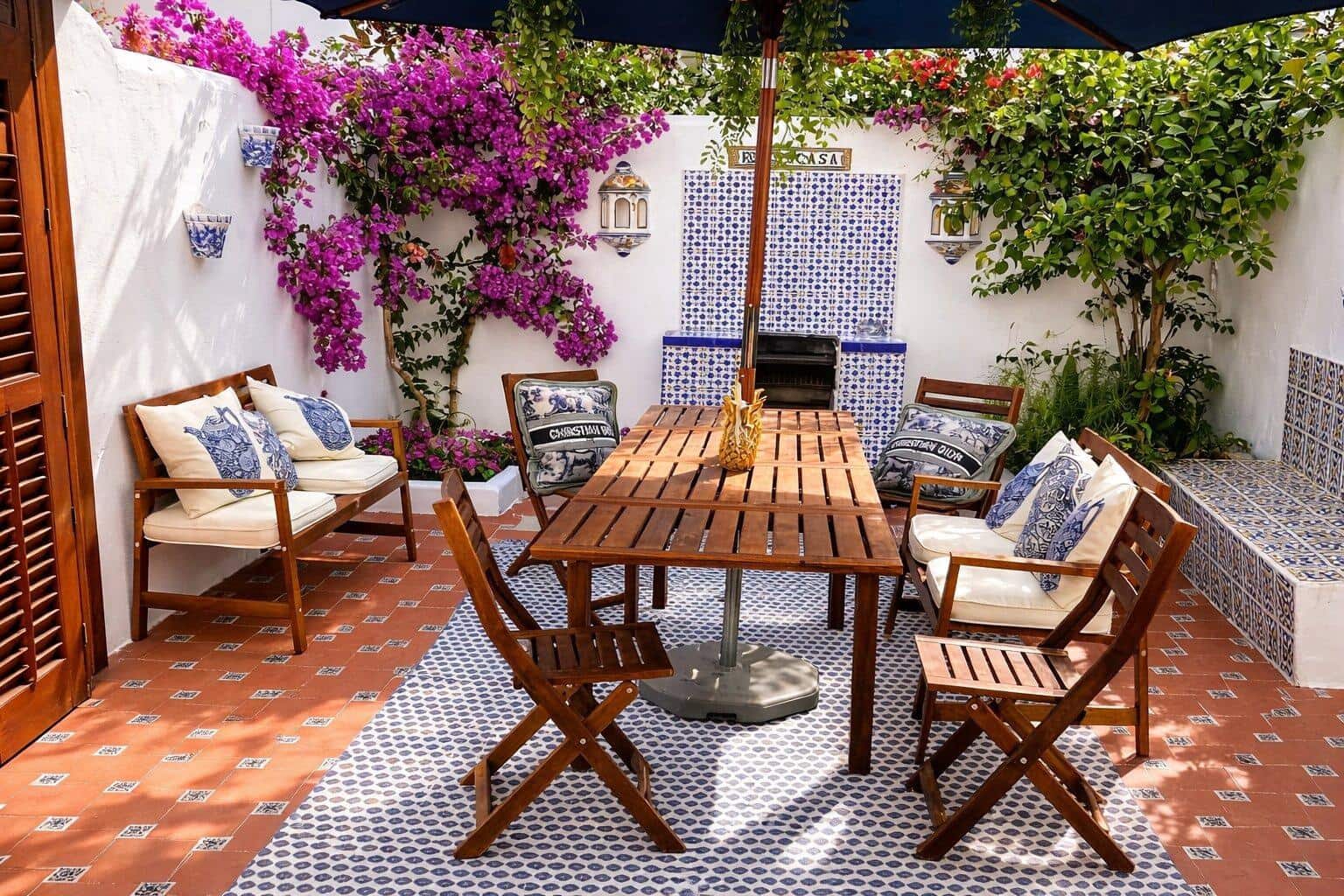 Adosado de 2 habitaciones en Estepona en venta con piscina - 530.000 € (Ref: 9761998)