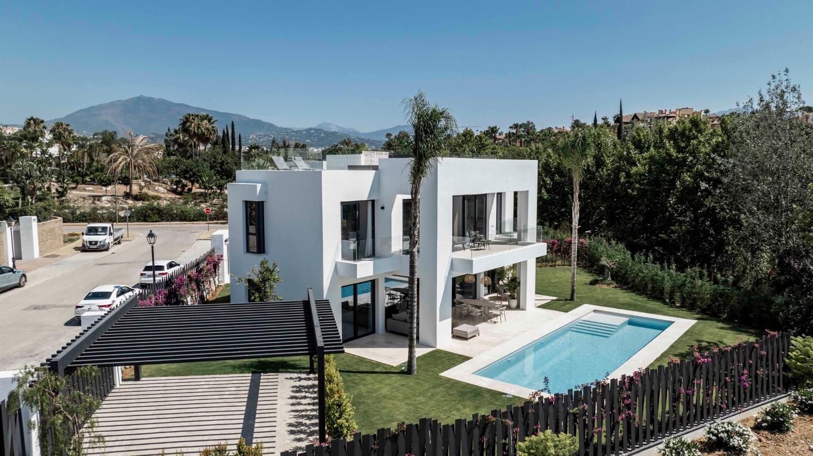 4 camera da letto Villa in vendita in Estepona - 1.995.000 € (Rif: 9849384)