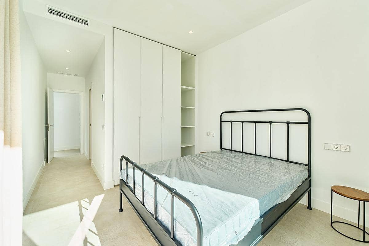 5 sypialnia Willa na sprzedaż w Estepona z basenem - 1 950 000 € (Ref: 9896353)