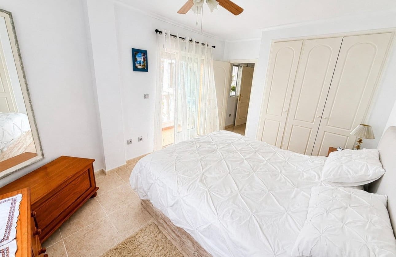 3 soveværelse Villa til salg i San Fulgencio med swimmingpool - € 524.900 (Ref: 10076760)