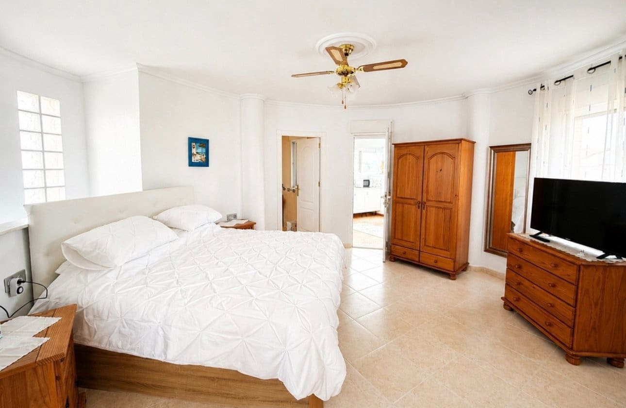 3 soveværelse Villa til salg i San Fulgencio med swimmingpool - € 524.900 (Ref: 10076760)