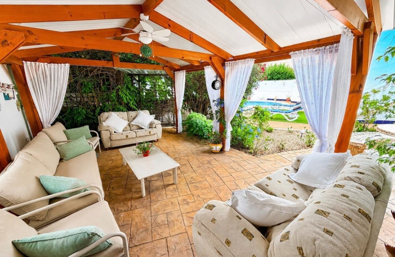 3 soveværelse Villa til salg i San Fulgencio med swimmingpool - € 524.900 (Ref: 10076760)