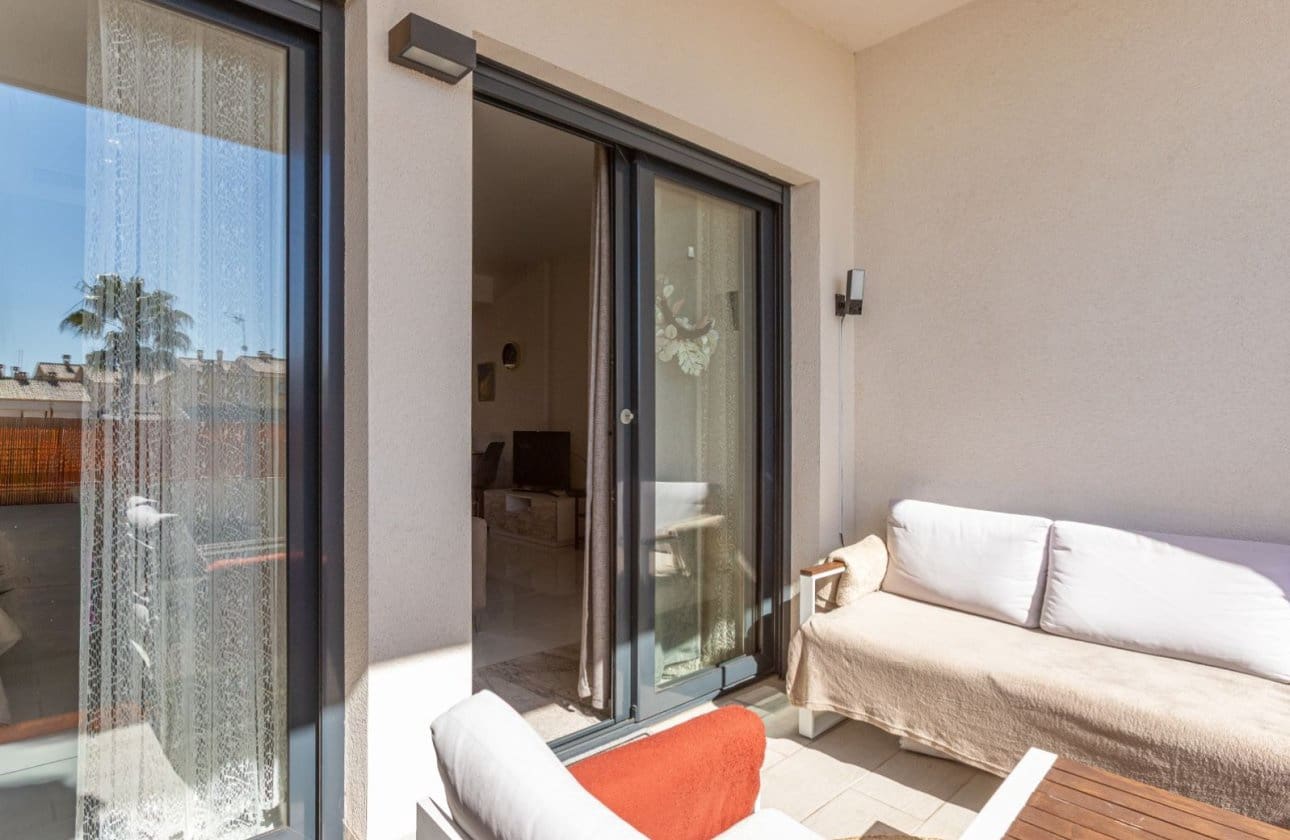 2 makuuhuone Kattohuoneisto myytävänä paikassa Los Altos mukana uima-altaan - 264 900 € (Ref: 10076762)