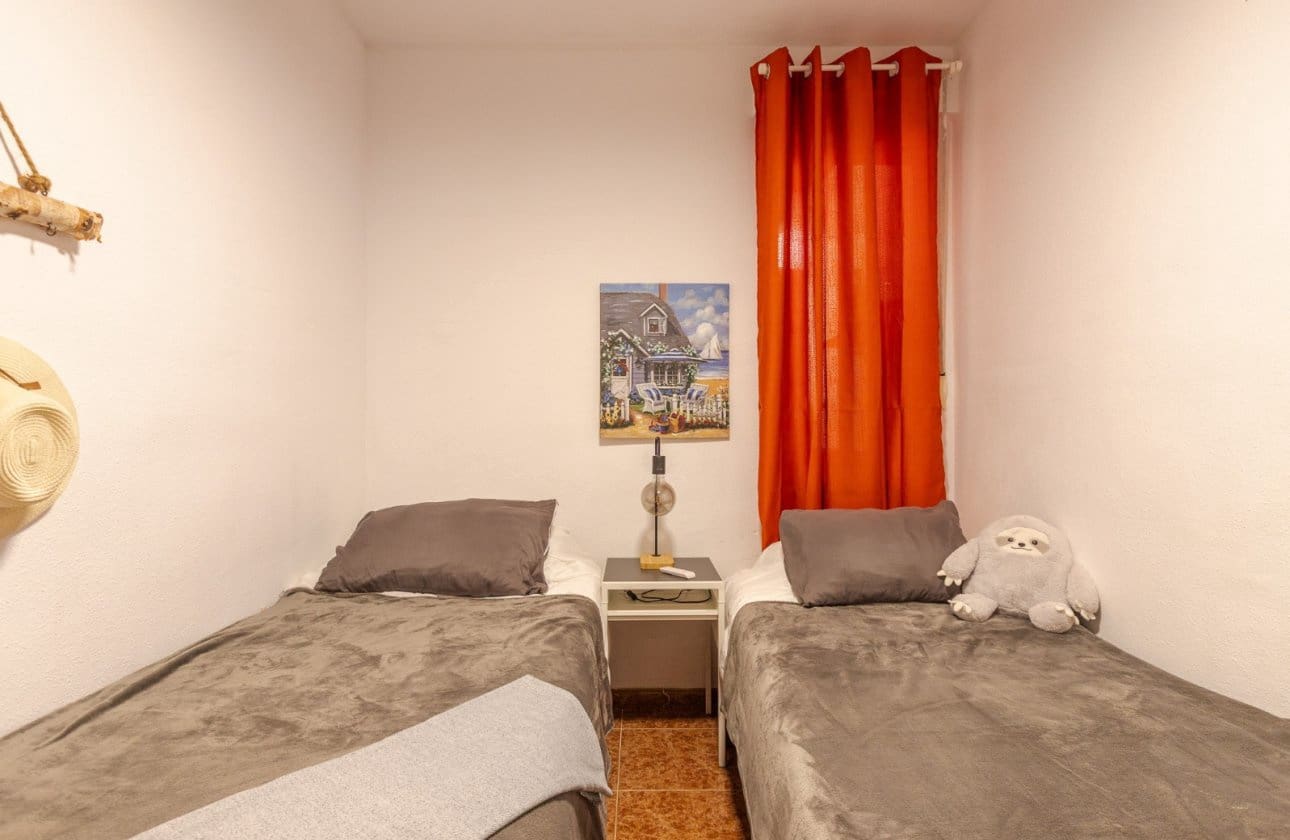 2 soverom Penthouse til salgs i Torrevieja - € 144 900 (Ref: 10077089)