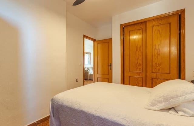 2 chambre Penthouse à vendre à Centro, Torrevieja - 144 900 € (Ref: 10077089)