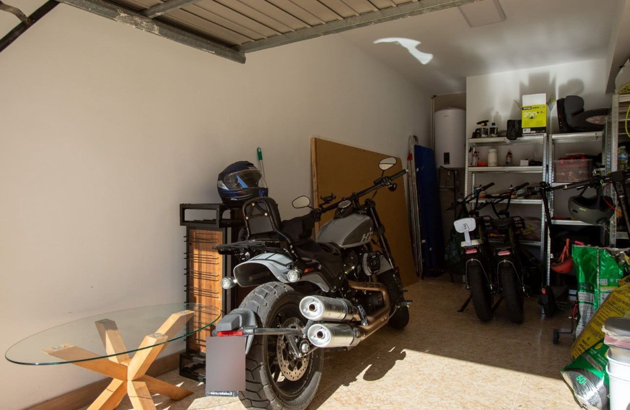 Chalet de 4 habitaciones en Torrevieja en venta con piscina garaje - 548.900 € (Ref: 10079058)