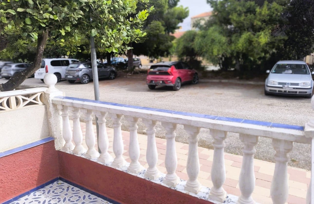 Adosado de 2 habitaciones en San Fulgencio en venta - 132.900 € (Ref: 10079970)