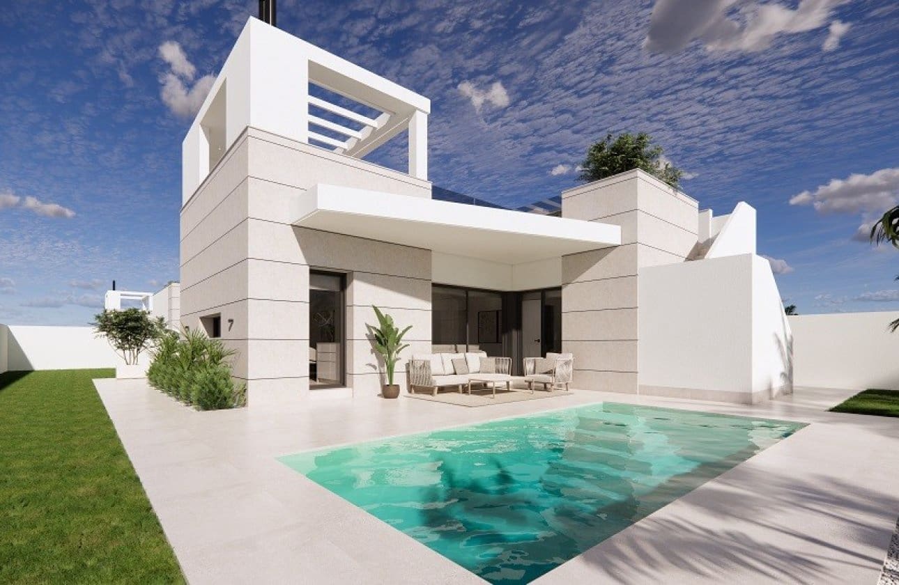3 slaapkamer Villa te koop in Torrevieja met zwembad - € 799.000 (Ref: 10085076)
