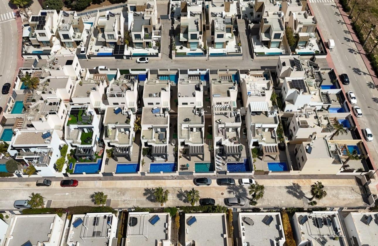 3 quarto Moradia para venda em Ciudad Quesada com piscina garagem - 388 900 € (Ref: 10088421)