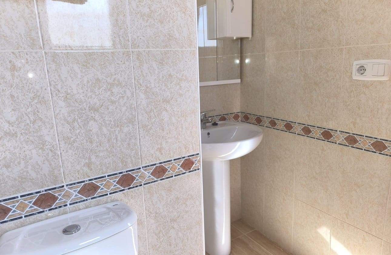 3 slaapkamer Villa te koop in San Fulgencio met zwembad - € 238.900 (Ref: 10095337)