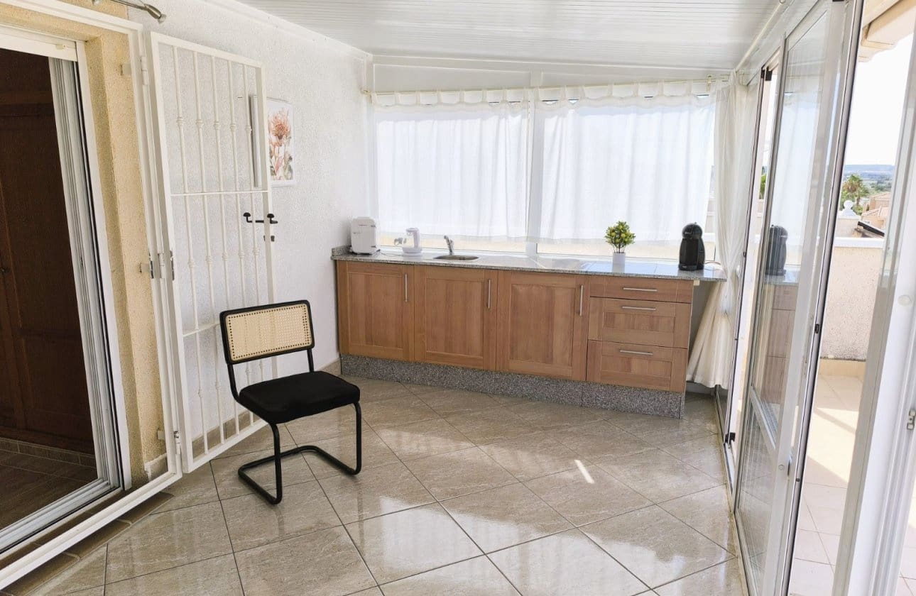 3 slaapkamer Villa te koop in San Fulgencio met zwembad - € 238.900 (Ref: 10095337)