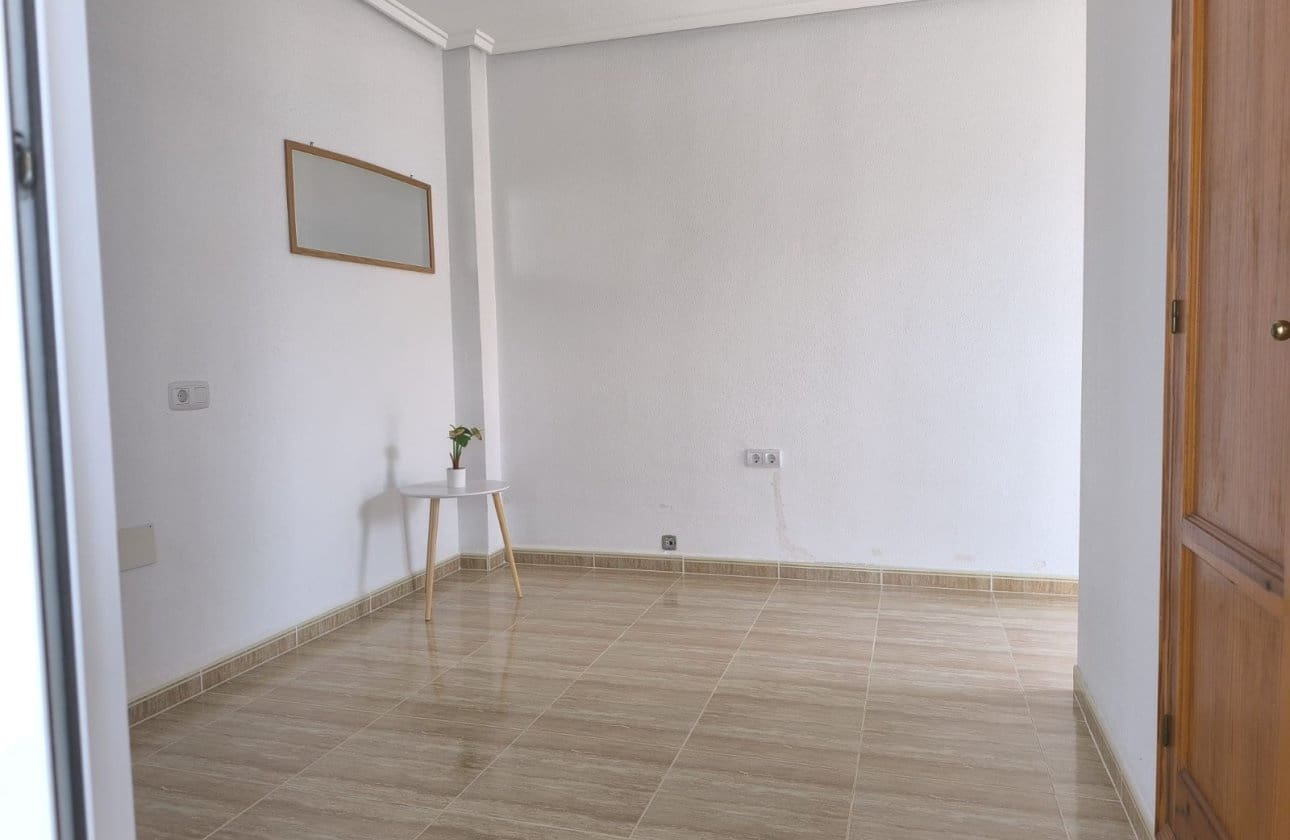 3 slaapkamer Villa te koop in San Fulgencio met zwembad - € 238.900 (Ref: 10095337)