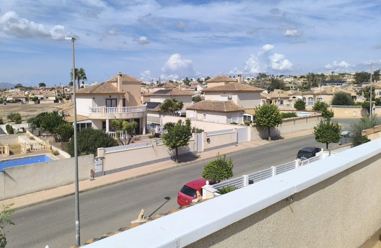 3 slaapkamer Villa te koop in San Fulgencio met zwembad - € 238.900 (Ref: 10095337)