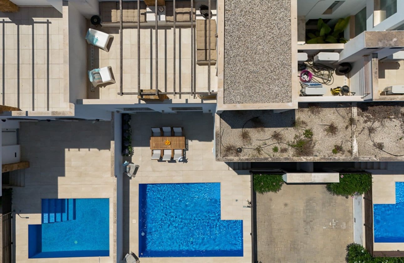 5 soveværelse Semi-Rækkehus til salg i Torrevieja med swimmingpool garage - € 474.900 (Ref: 10101297)