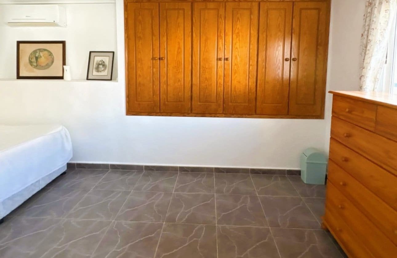 5 camera da letto Villa in vendita in Ciudad Quesada con piscina garage - 425.000 € (Rif: 10127324)