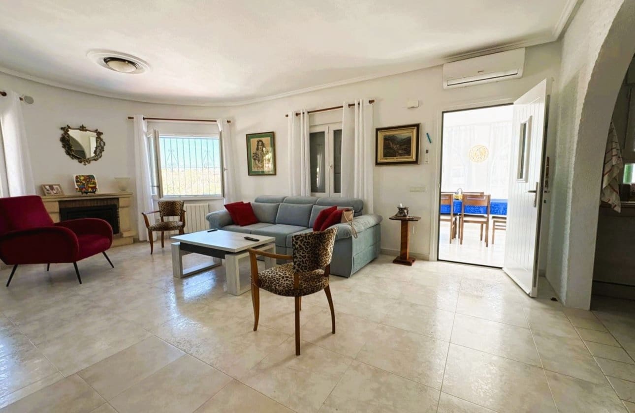 5 camera da letto Villa in vendita in Ciudad Quesada con piscina garage - 425.000 € (Rif: 10127324)