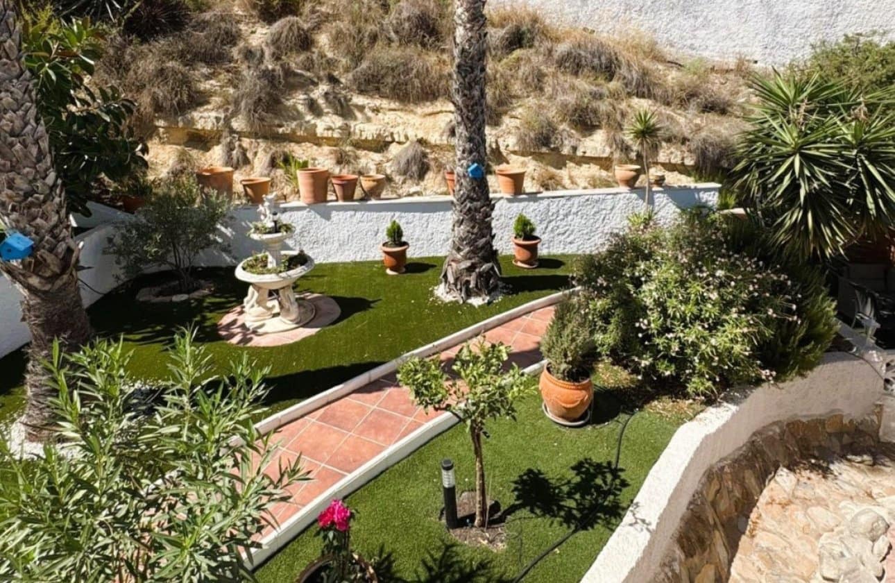 5 camera da letto Villa in vendita in Ciudad Quesada con piscina garage - 425.000 € (Rif: 10127324)