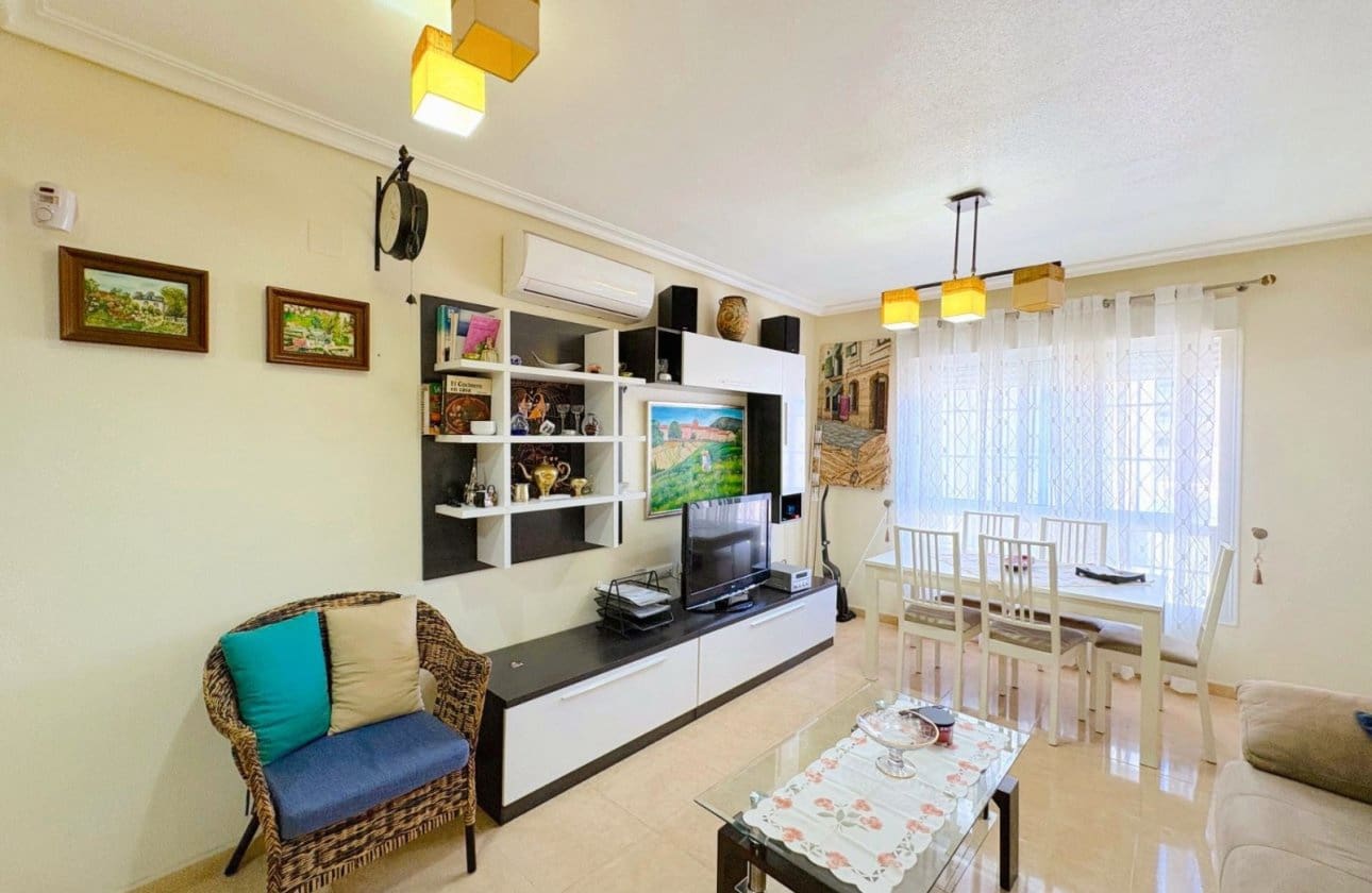 2 sovrum Lägenhet till salu i Almoradi - 127 500 € (Ref: 10130977)