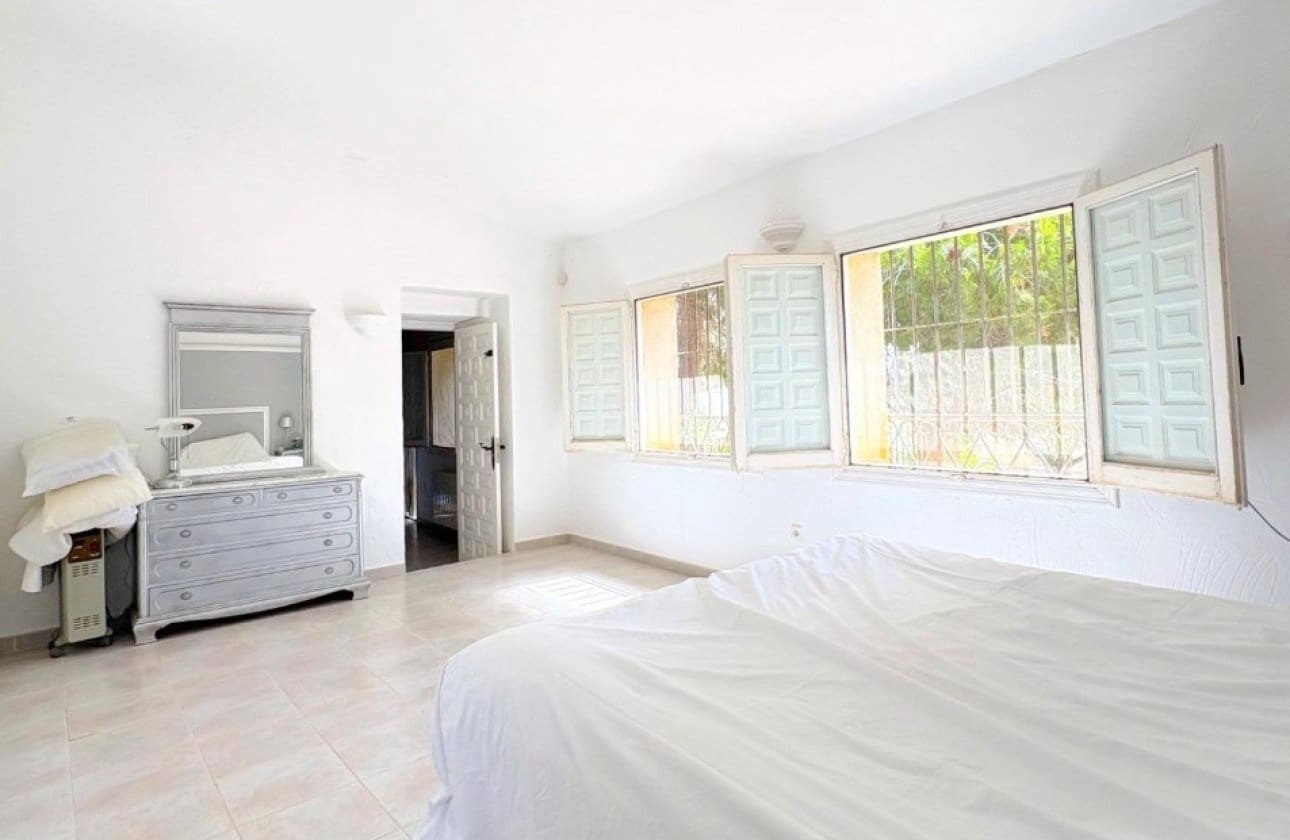 3 quarto Moradia para venda em Algorfa com piscina - 420 000 € (Ref: 10134897)