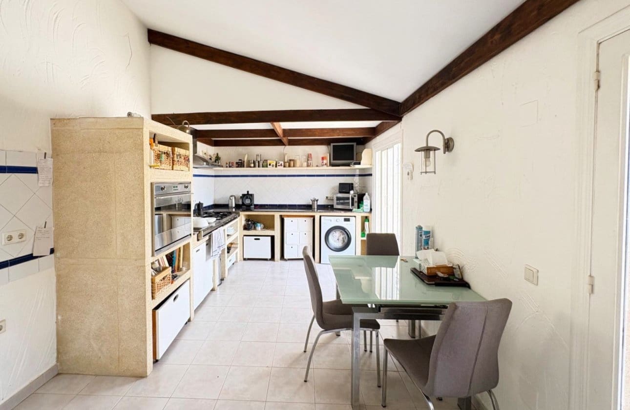3 quarto Moradia para venda em Algorfa com piscina - 420 000 € (Ref: 10134897)