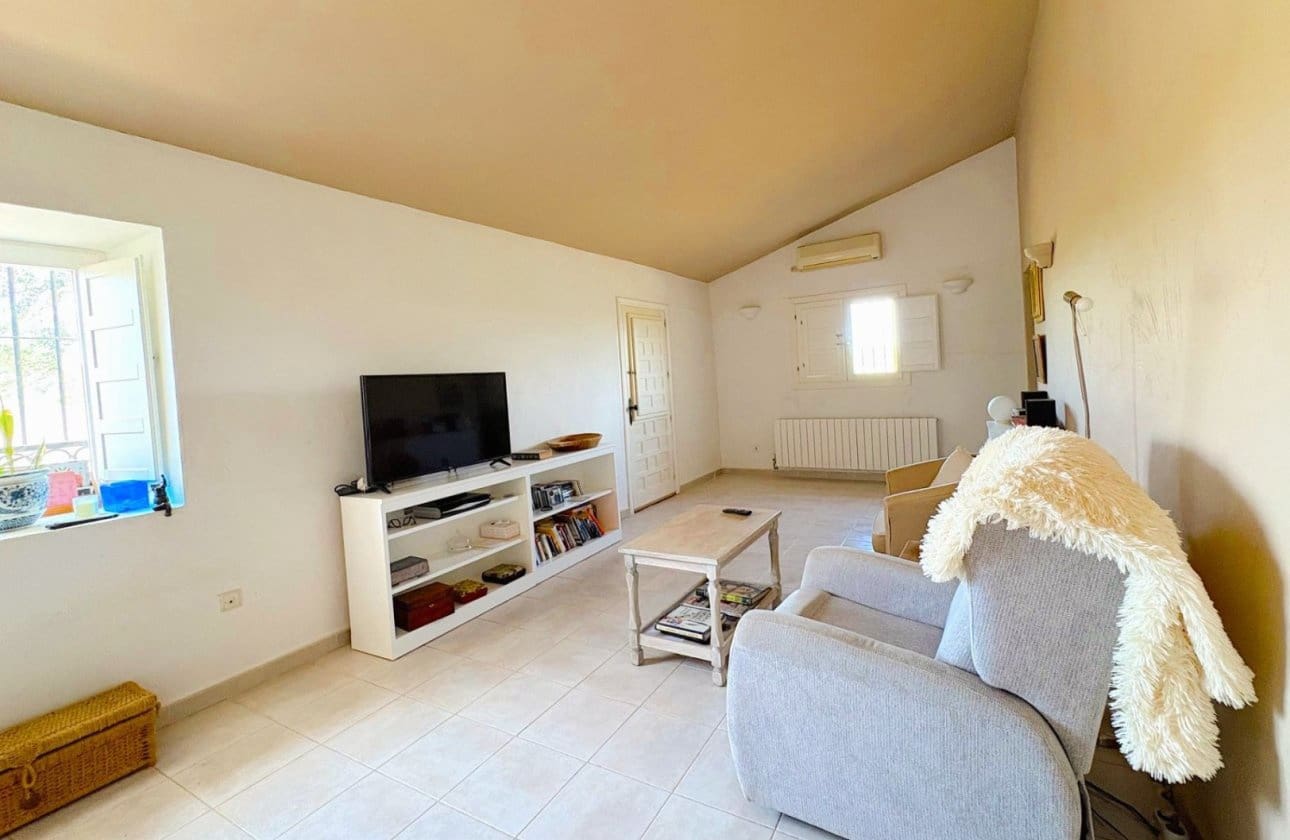 3 quarto Moradia para venda em Algorfa com piscina - 420 000 € (Ref: 10134897)