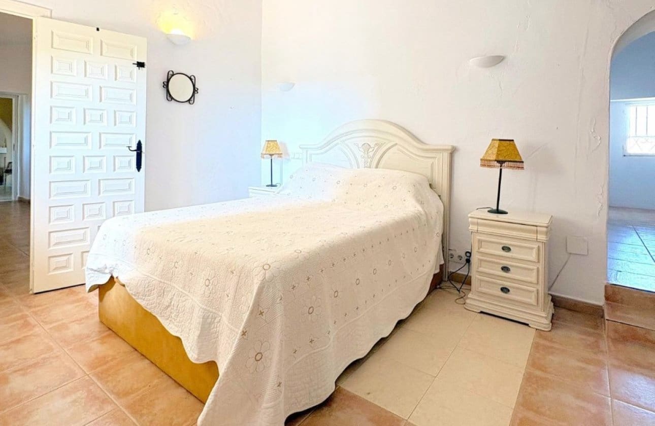 3 quarto Moradia para venda em Algorfa com piscina - 420 000 € (Ref: 10134897)