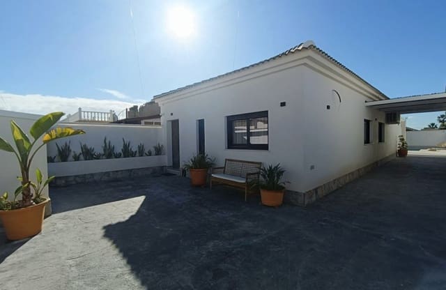 3 quarto Moradia para venda em El Chaparral, Torrevieja com piscina garagem - 459 000 € (Ref: 10135235)