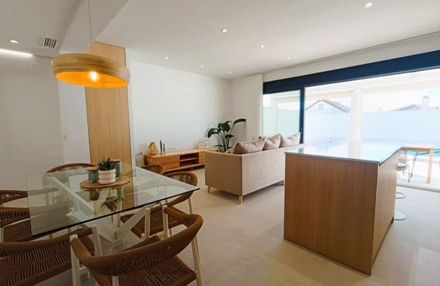 3 quarto Moradia para venda em El Chaparral, Torrevieja com piscina garagem - 459 000 € (Ref: 10135235)