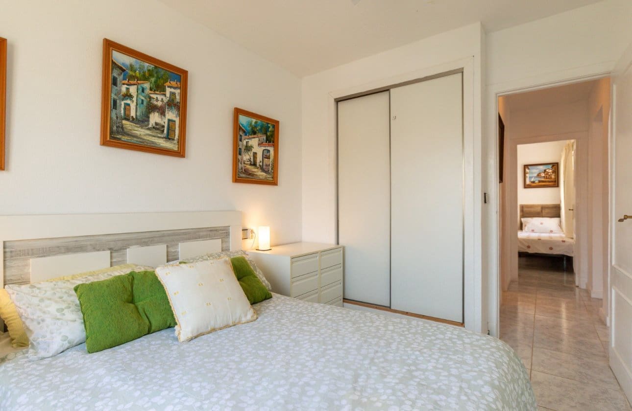 3 soveværelse Bungalow til salg i La Florida med swimmingpool - € 178.900 (Ref: 10165467)